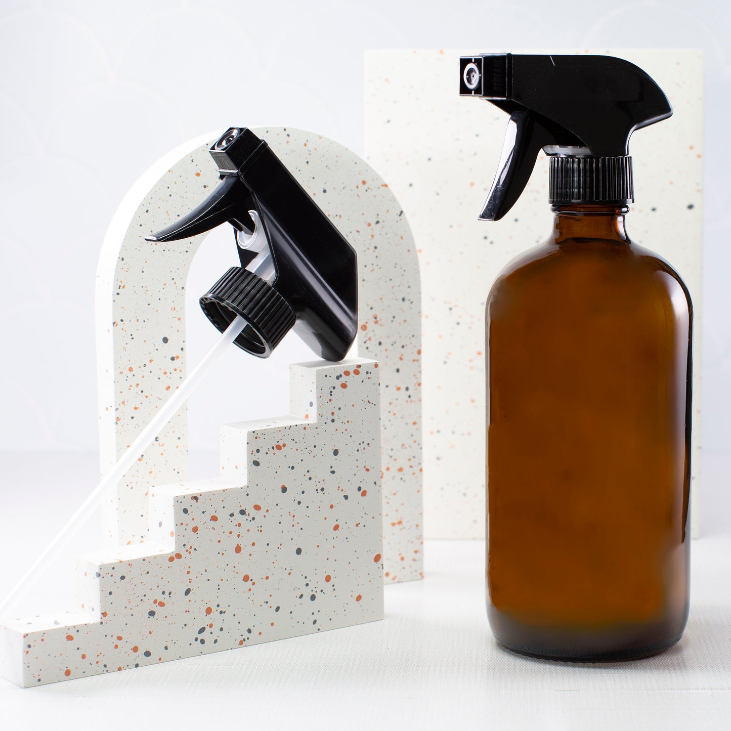 16 oz Amber Glass Bottle with 28-400 Black Trigger Sprayer