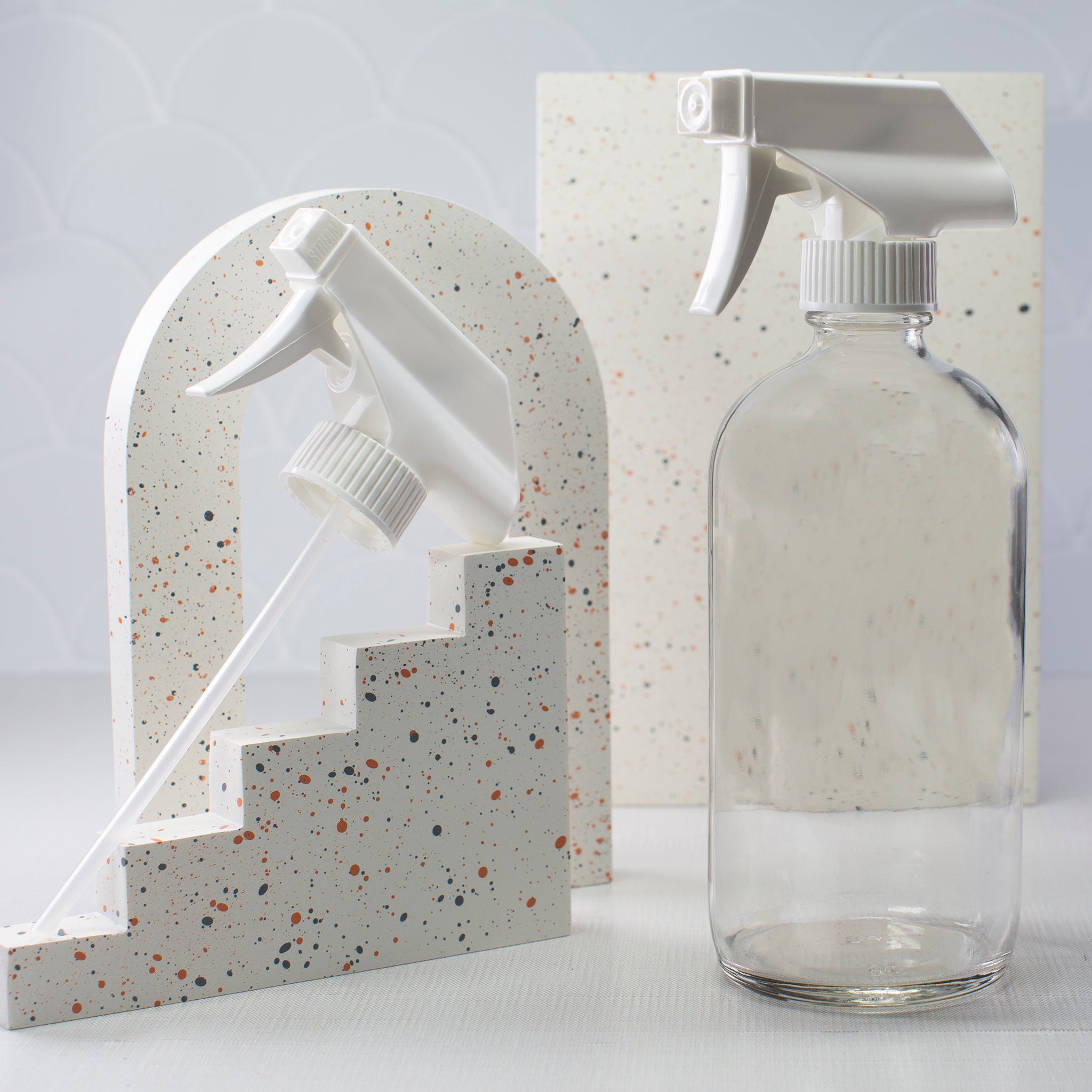 16 ounce store glass spray bottle