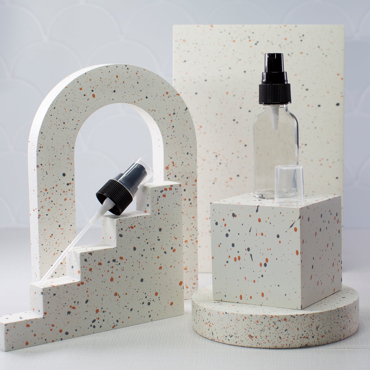 1 oz Clear Glass Bottle with 20-400 Black Treatment Pump