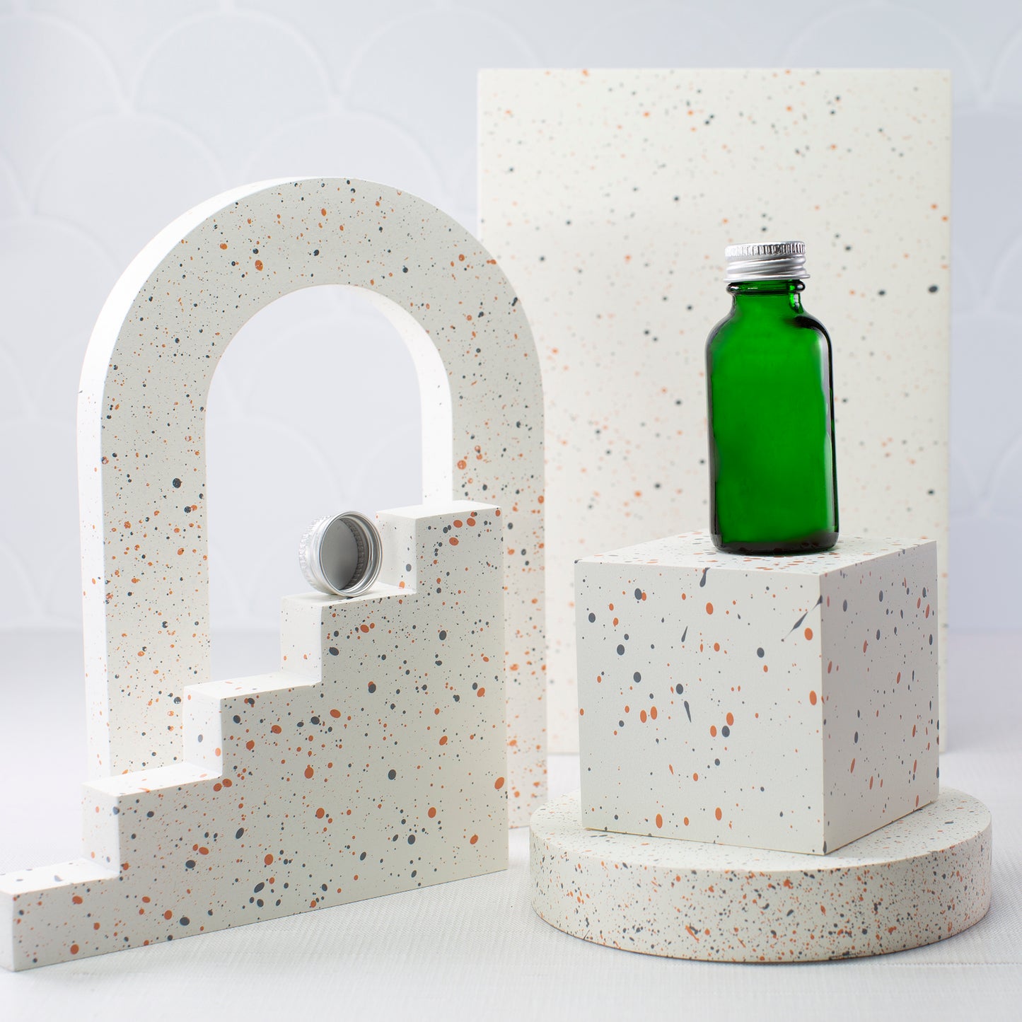1 oz Green Glass Bottle with 20-400 Aluminum Cap