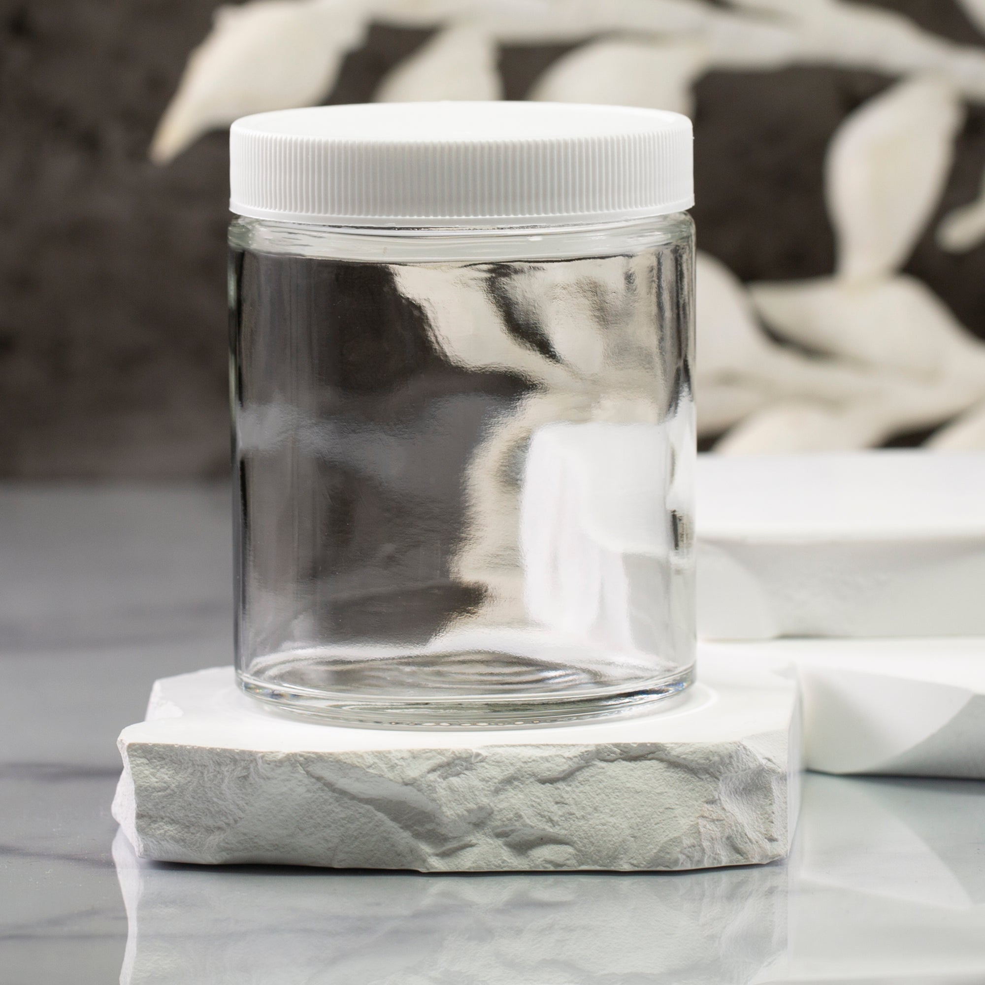 4 oz Clear Glass Jar with 58-400 White Gloss Cap