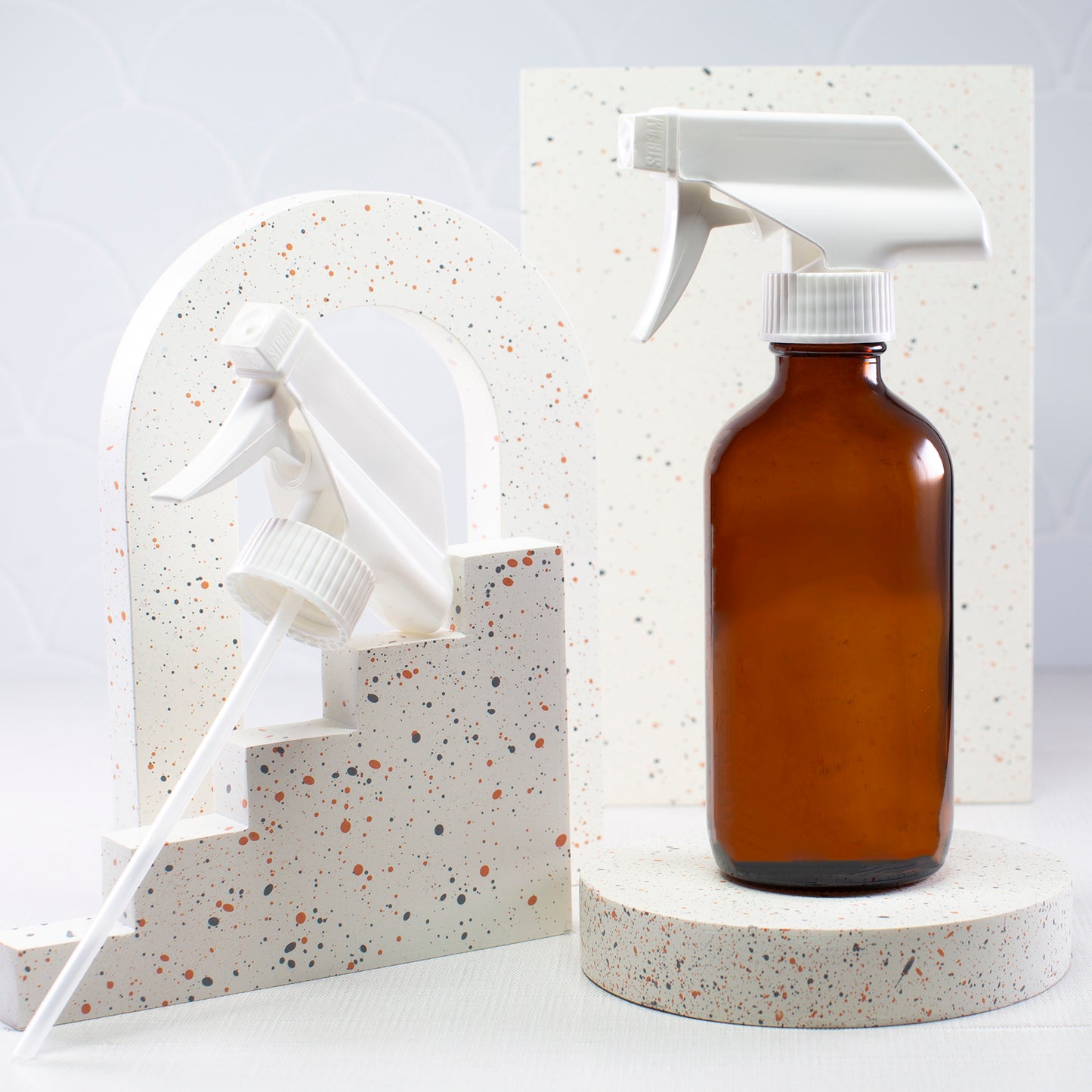 8 oz Amber Glass Bottle with 28-400 White Trigger Sprayer