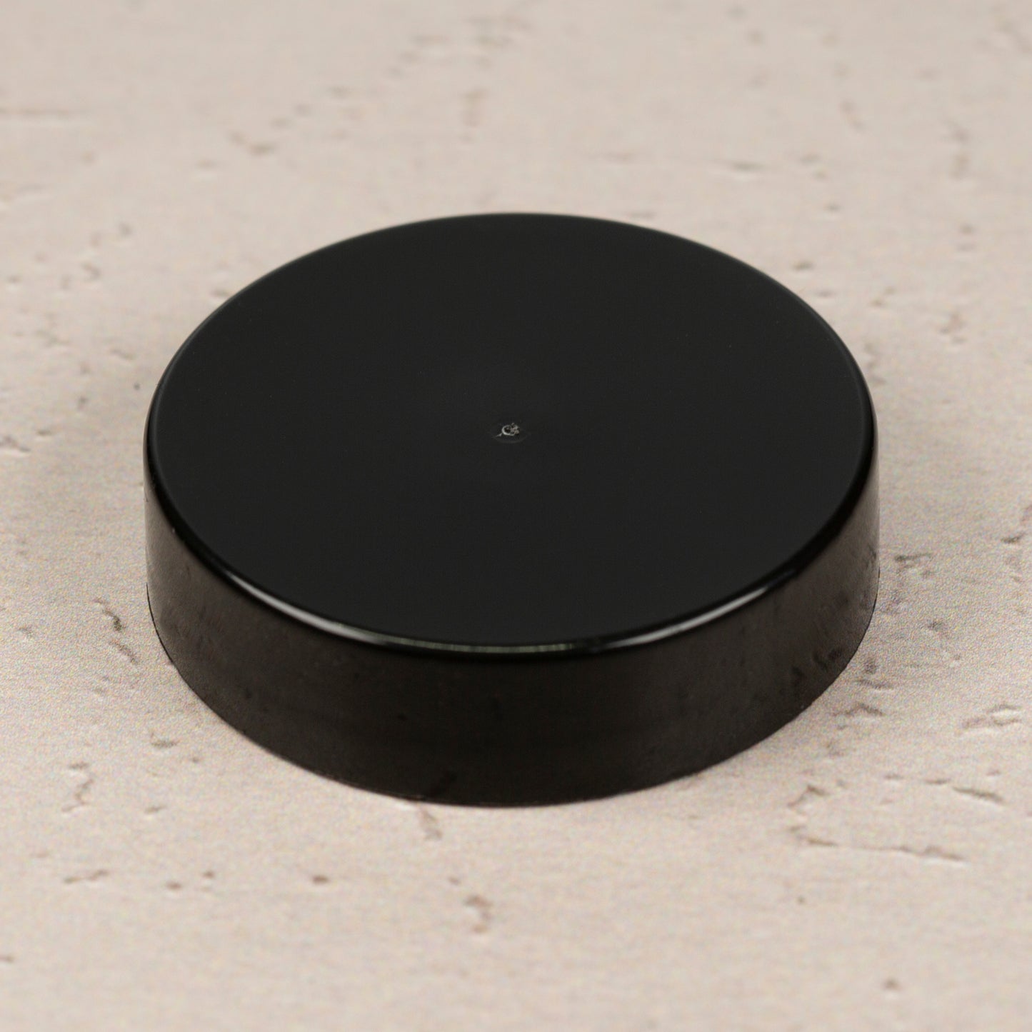 43-400 Black Flat Gloss Smooth Cap with F217 Liner