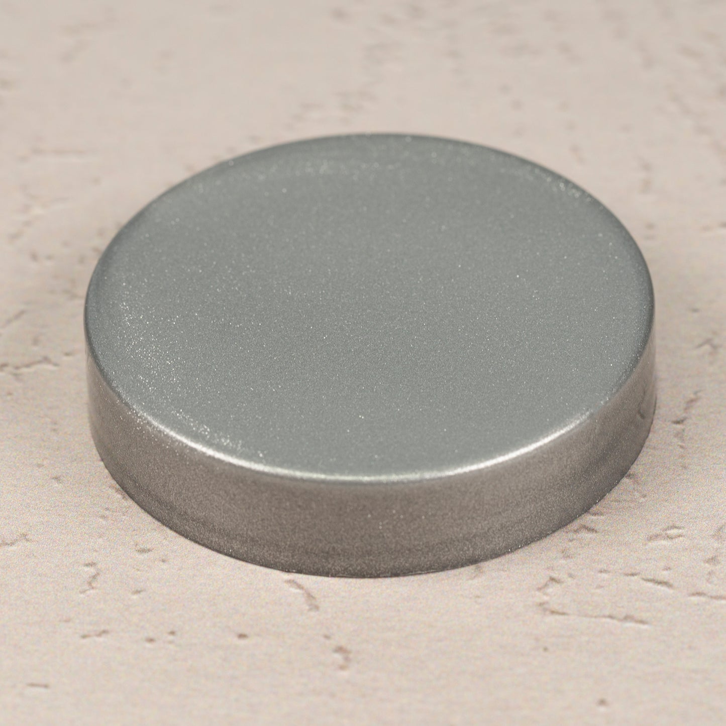53-400 Silver Flat Gloss Smooth Cap with F217 Liner