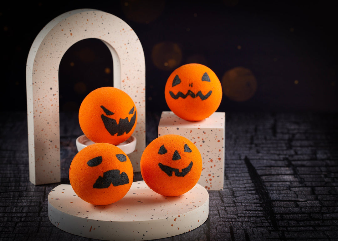 Jack-o’-Lantern Bath Bombs