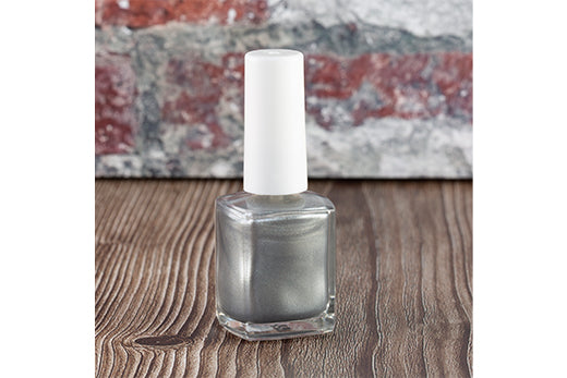 Classic Mercury Nail Polish Recipe