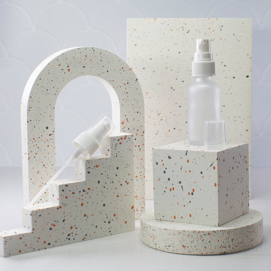 1 oz Frosted Glass Bottle with 20-400 White Treatment Pump