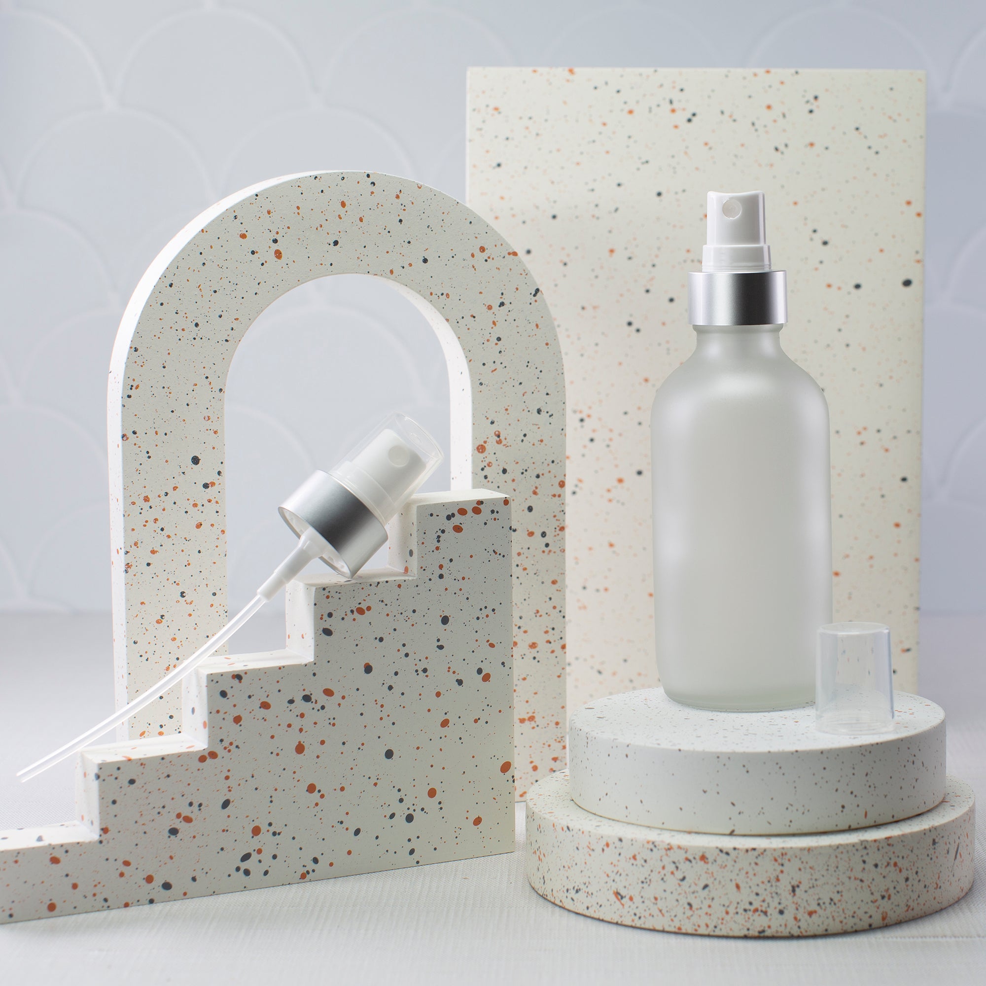 4 oz Frosted Glass Bottle with 22-400 White Mister with Brushed Aluminum Shell