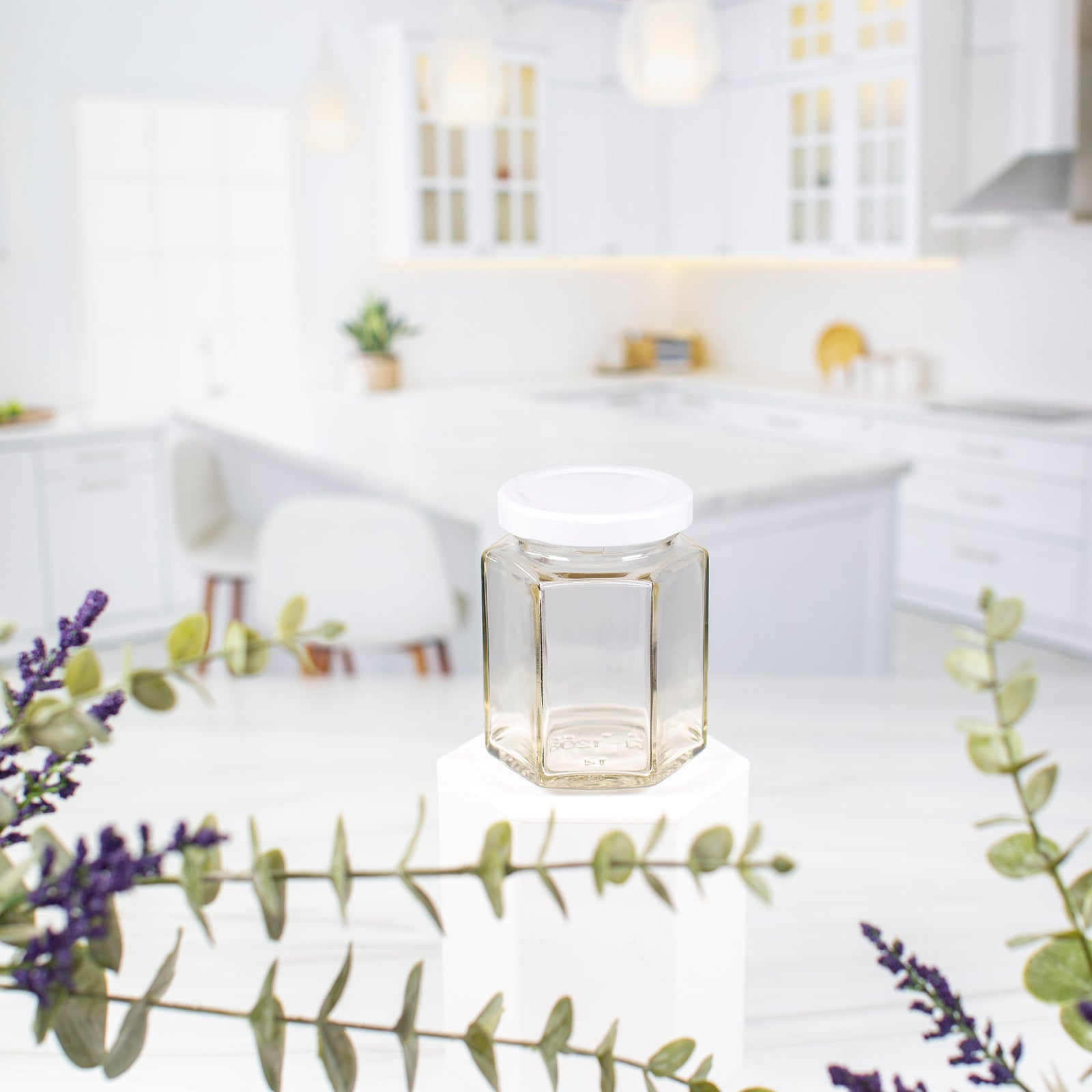 190 ml Hexagon Glass Jar with 58mm White Metal Lug Lid