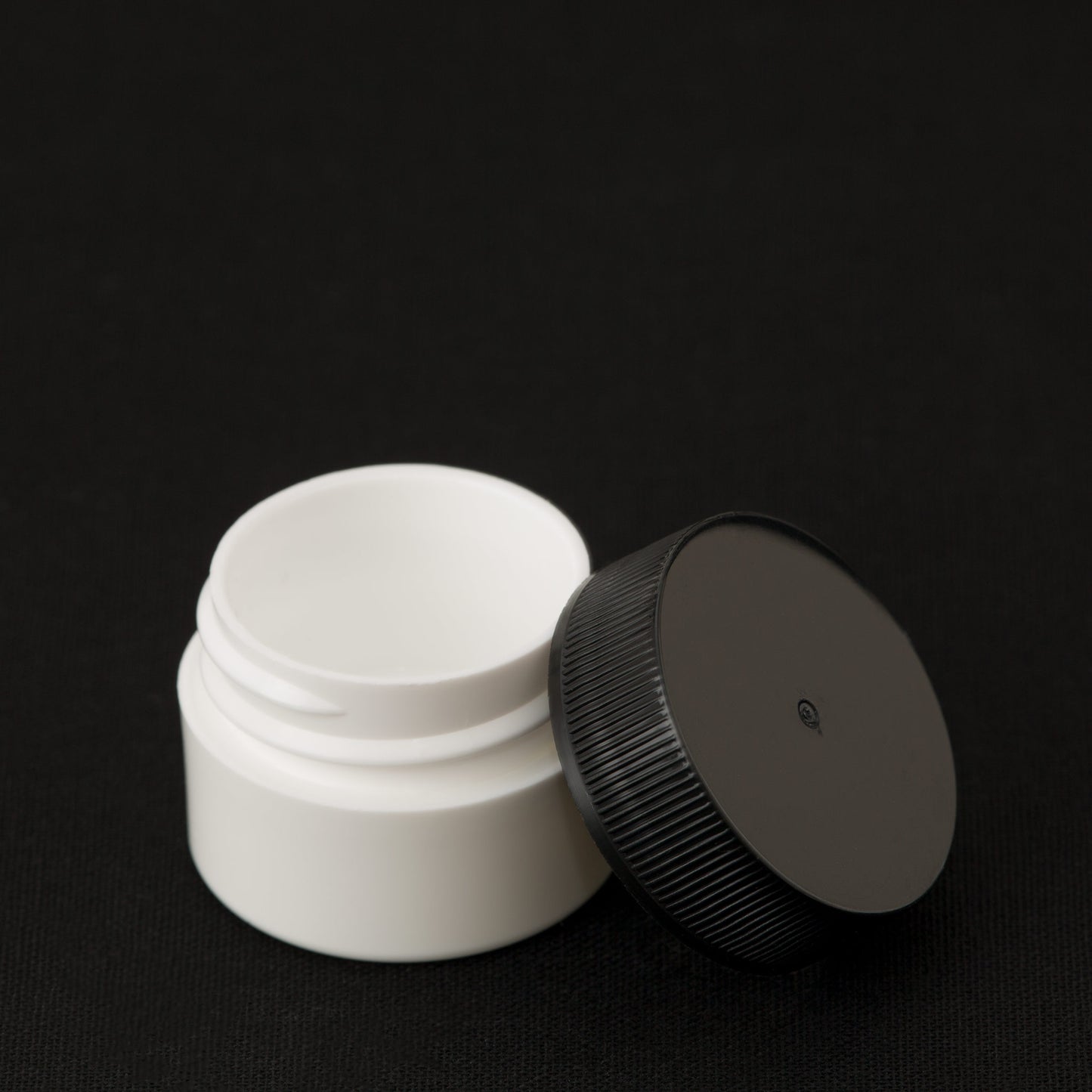 .25 oz / 7.5 ml White Lip Balm Jar with Black Ribbed Cap