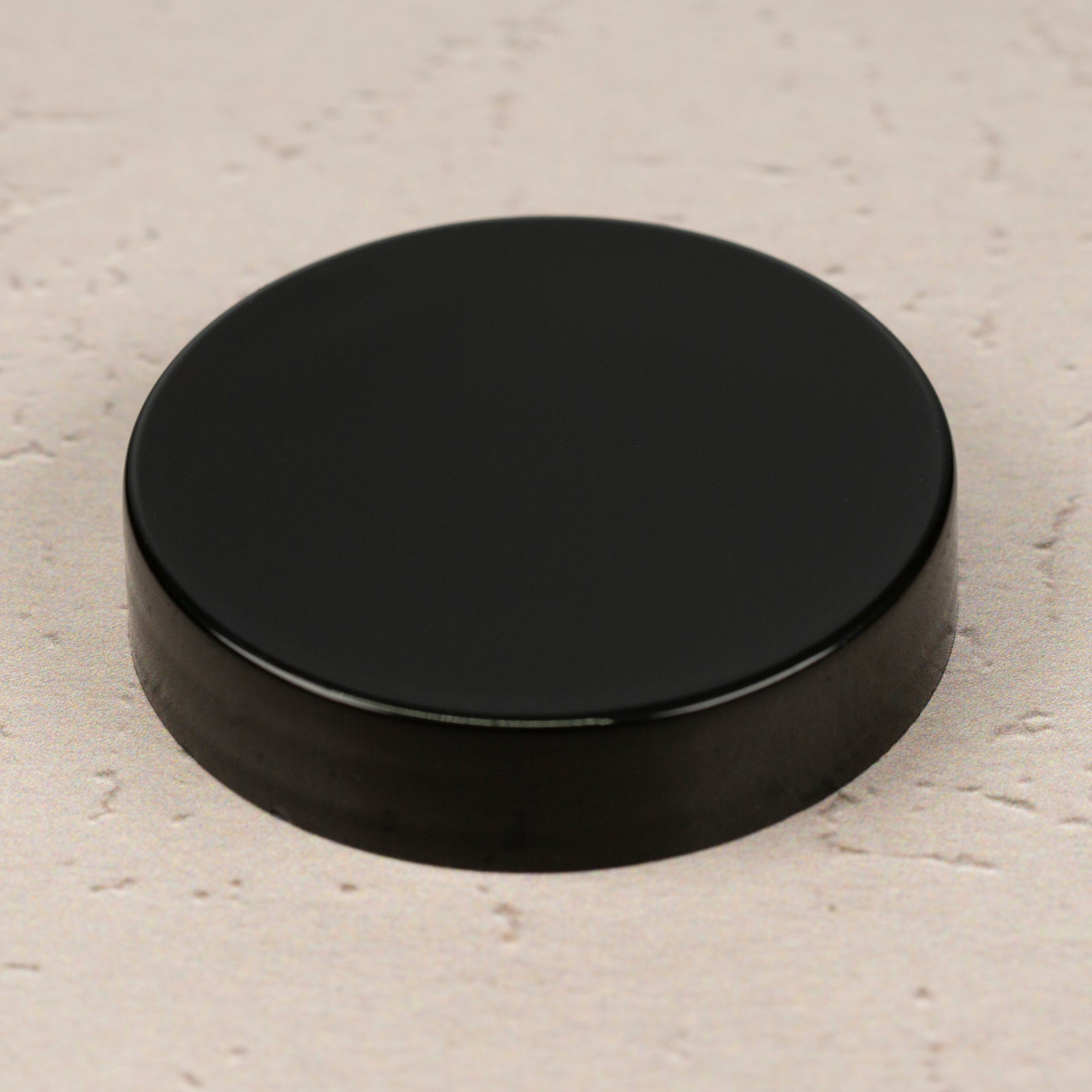 48-400 Black Flat Gloss Smooth Cap with F217 Liner