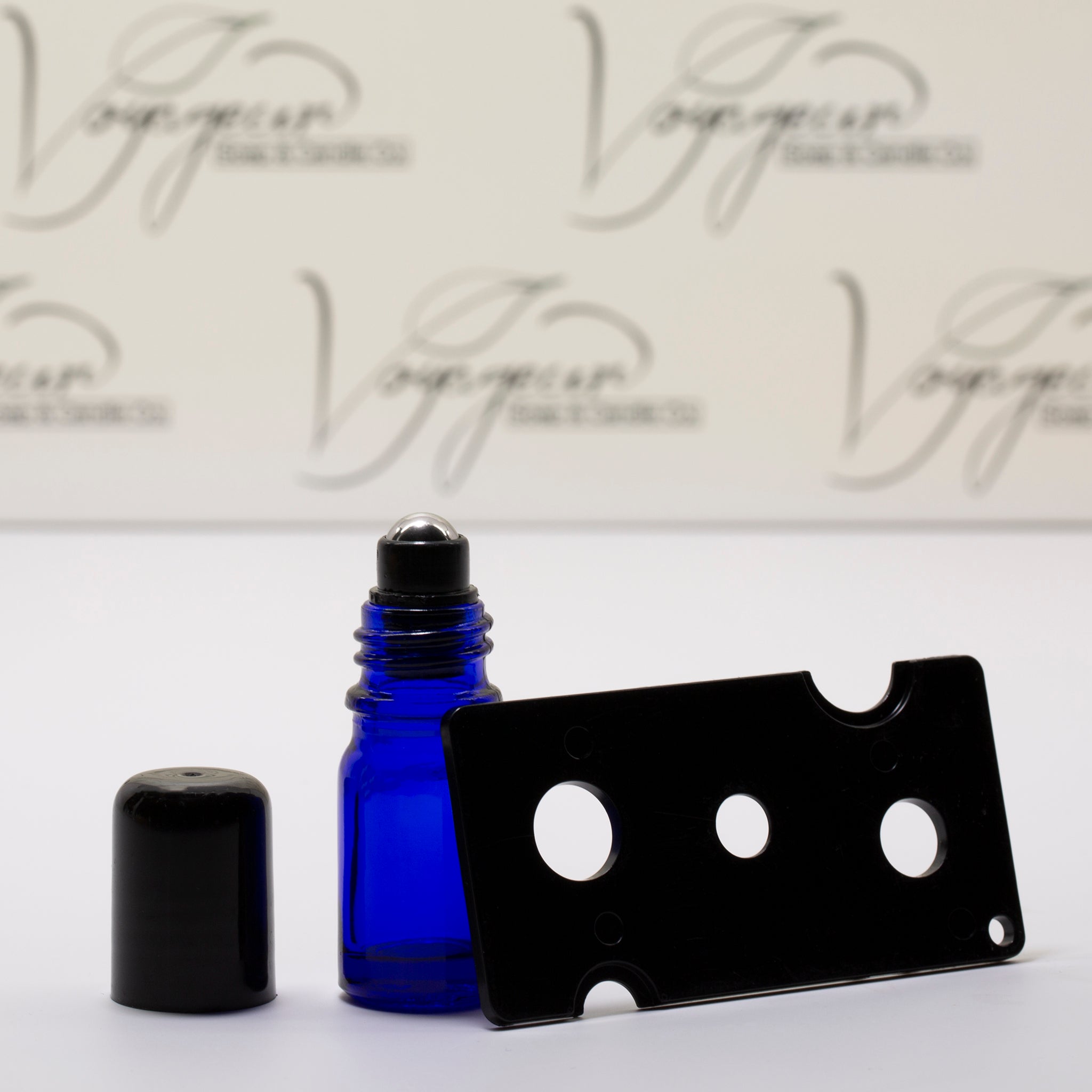 5 ml Blue Essential Oil Bottle with 18 mm Roll On Insert