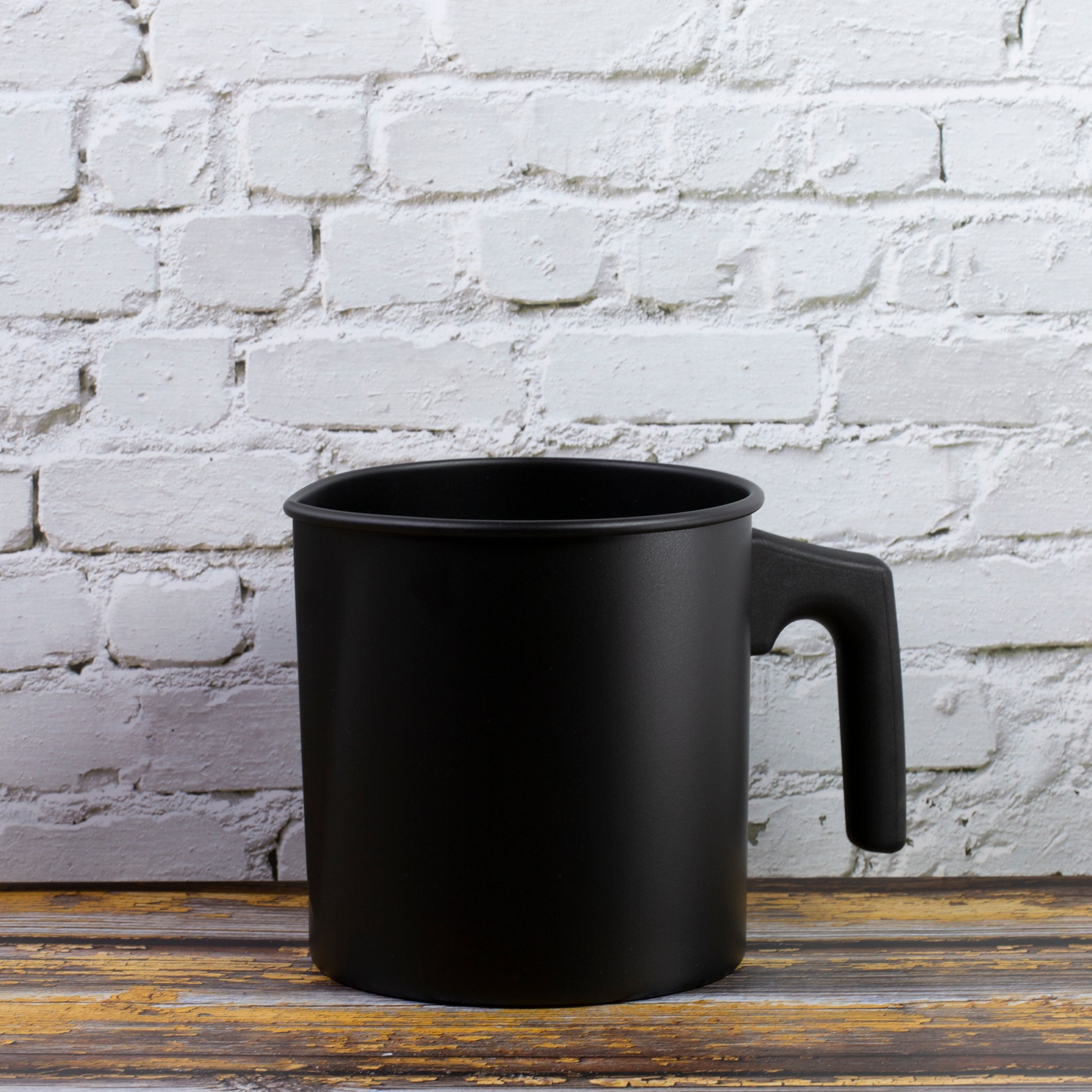 black pouring pitcher
